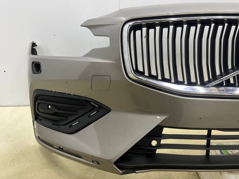 Zderzak przedni Volvo V60 S60 Cross Country 2 II 18r. przód spryski 31690589