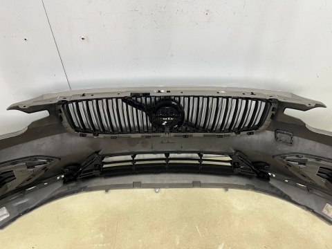 Zderzak przedni Volvo V60 S60 Cross Country 2 II 18r. przód spryski 31690589