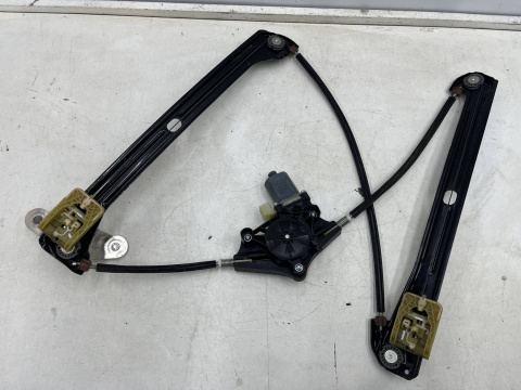 Podnośnik szyb VW Golf 7 VII 12-20r. lewy przedni mechanizm podnoszenia szyb elektryczny silniczek lewy przód 5g4837461g