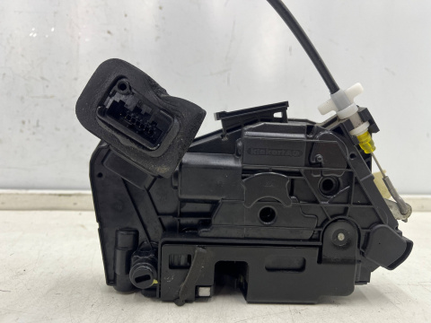 Zamek drzwi VW Golf 7 VII 12-20r. LEWY tylny zamek drzwi linka 7 pin lewy tył Europa 5k4839015r