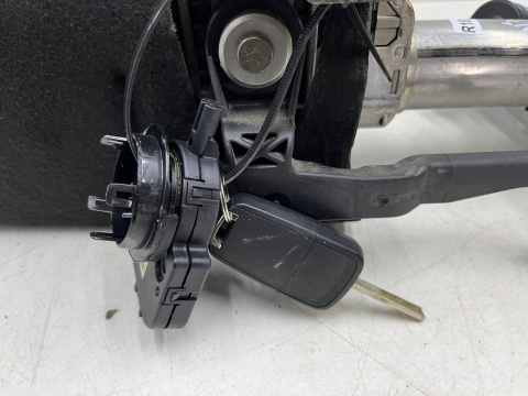 Kolumna kierownicza Opel Insignia A 08-17r. stacyjka kluczyk krzyżak regulacja blokada EUROPA 