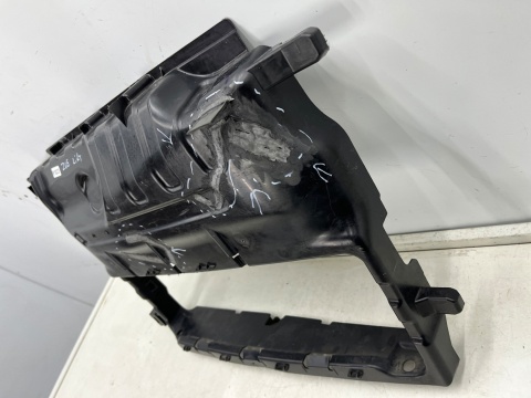 Osłona chłodnicy Renault Zoe LIFT 19r.- kierownica powietrza pasa przedniego wlot łapacz 215541324r