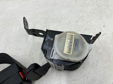 Pas bezpieczeństwa Opel Insignia A 1 I HB sedan 08-17r. lewy prawy tył 13288436