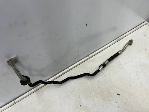 Rura Porsche Cayenne I 7L 02-10r. 4.8b benzyna przewód wąż klimatyzacji 7l5820743d