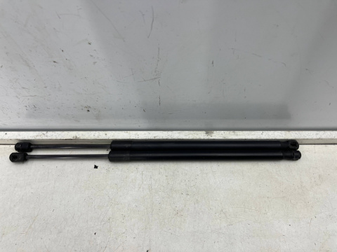 Siłownik Opel Insignia A HB sedan 08-17r. teleskop sprężyna gazowa bagażnika klapy KOMPLET 13324298 