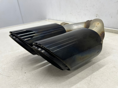 Wydech Porsche Cayenne III 9y 17r.- PRAWA tylna podwójna końcówka nasadka ORYGINALNA prawy tył 9y0253825ag