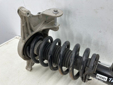 Amortyzator Tesla Model Y 20r.- PRAWY przedni mcpherson sprężyna mocowanie prawy przód 1288368-99-b