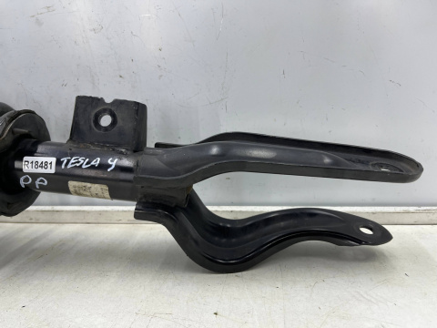 Amortyzator Tesla Model Y 20r.- PRAWY przedni mcpherson sprężyna mocowanie prawy przód 1288368-99-b