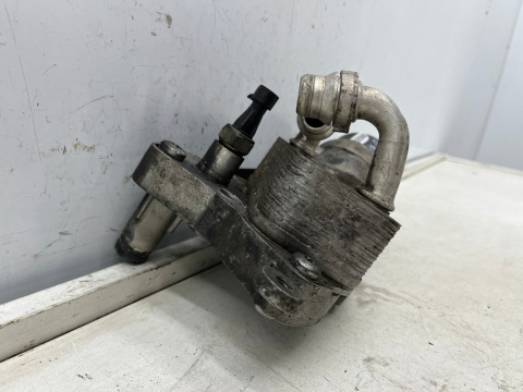 Obudowa filtra oleju Opel Insignia A Astra J Zafira C Saab 9-5 II 08-17r. 2.0 CDTi podstawa chłodniczka 55577034