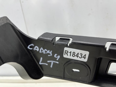 Ślizg VW Caddy 4 IV Ford Connect MK3 20r.- lewe tylne mocowanie zderzaka wspornik lewy tył 2k7807393b