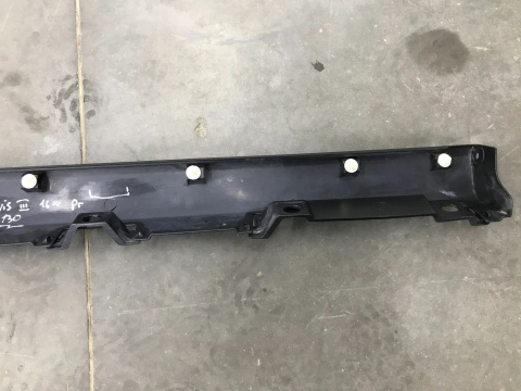 Nakładka progu Suzuki Ignis 3 III 16r.- prawa listwa progowa zewnętrzna próg 77231-62r1