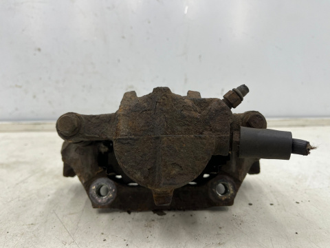 Zacisk hamulcowy Mercedes w168 A-klasa 97-04r. 1.7 CDi DIESEL LEWY przedni jarzmo tarcza lewy przód 260mm.