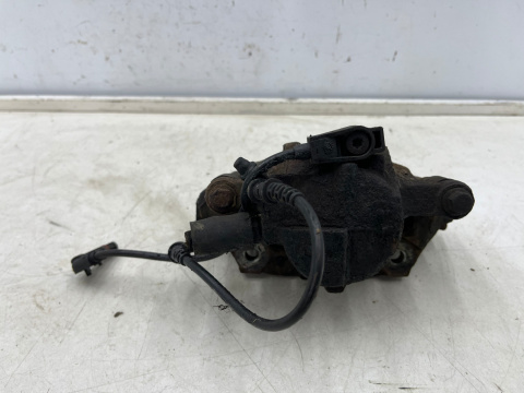 Zacisk hamulcowy Mercedes w168 A-klasa 97-04r. 1.7 CDi DIESEL prawy przedni jarzmo prawy przód tarcza 260mm.