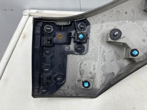 Listwa Mazda CX-5 II CX5 II KF KB 17-21r. blenda dolna nakładka klapy bagażnika KB7W-50851