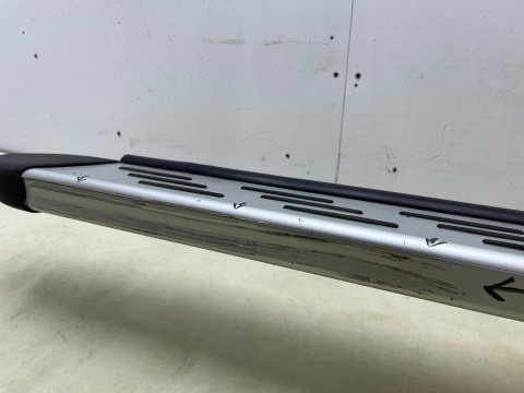 Nakładka progu Renault Captur 2 II 19r.- Mitsubishi ASX 2 II 23r.- PRAWY stopień zewnętrzny oryginalny PRÓG mz315387