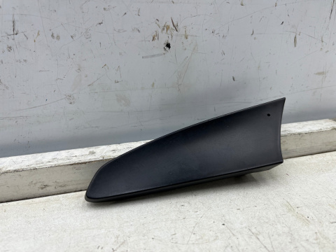 Zaślepka klamki lamka Porsche Cayenne II 7p 10-17r. lewa tylna osłona wewnętrzna rączki drzwi lewy tył 7p5839247c