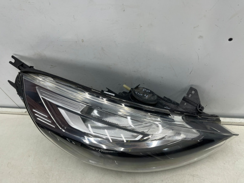 Lampa reflektor Renault Clio 4 IV LIFT 16-20r. PRAWA przednia Europa czarna ramka zwykła prawy przód 260609493r