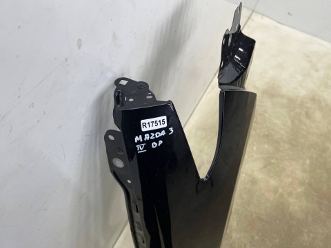 Błotnik Mazda 3 IV BP 19r.- prawy przedni prawy przód 
