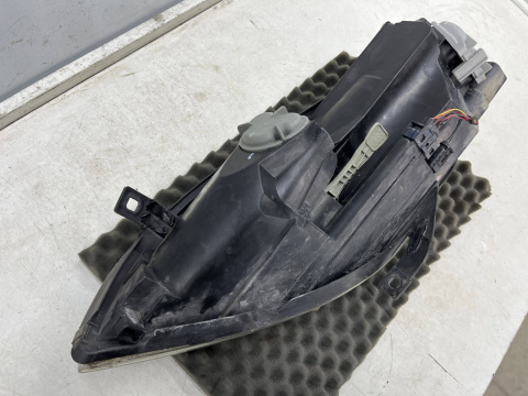 Lampa reflektor Mitsubishi Colt 6 VI Z30 przedlift 5Drzwi 04-08r. PRAWA przednia ORYGINALNA prawy przód mr957354