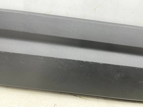 Listwa Seat Ateca 16r.- prawa przednia dolna nakładka drzwi prawy przód 575854940b