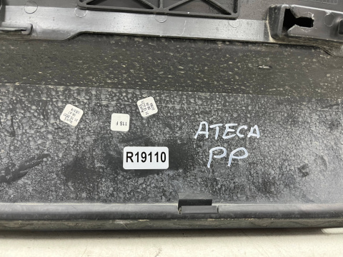 Listwa Seat Ateca 16r.- prawa przednia dolna nakładka drzwi prawy przód 575854940b