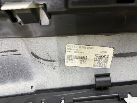 Zderzak przedni Ford Fiesta Active 7 VII Mk8 17r.- przód L1BB-17757-B1AW