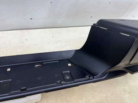 Zderzak tylny Mitsubishi L200 5 V 19r.- Lift tył 6410D647ZZ