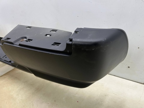 Zderzak tylny Mitsubishi L200 5 V 19r.- Lift tył tylne wzmocnienie belka 6410D647ZZ