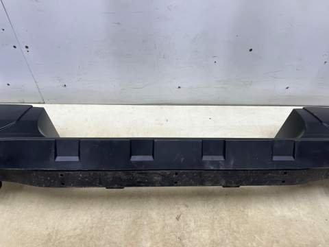 Zderzak tylny Mitsubishi L200 5 V 19r.- Lift tył tylne wzmocnienie belka 6410D647ZZ