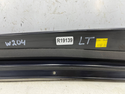 Listwa Mercedes w204 C-klasa 07-14r. LEWA tylna środkowa nakładka osłona słupka drzwi tylnych lewy tył a2046900387 a2046902187