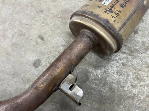 Wydech Renault Megane 2 II KOMBI 02-09r. 1.6 16V Benzyna kompletny tłumik środkowy końcowy 8200008971