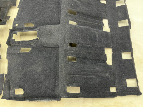 Wykładzina Opel Meriva A 03-10r. podłoga dywan mata przód i tył KOMPLET