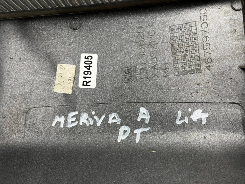 Lampa Opel Meriva A LIFT 05-10r. PRAWA tylna czarna w błotnik z narożnikiem z163 oryginalna prawy tył 13196001