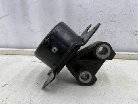 Poduszka silnika Opel Meriva A Corsa C 03-10r. 1.4 Benzyna mocowanie łapa silnika 13109200