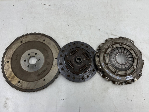 Sprzęgło Opel Meriva A Corsa C Astra H 03-10r. 1.4 benzyna tarcza docisk koło zamachowe KOMPLET R90232334 55568083
