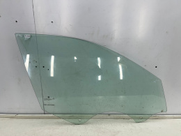 Szyba boczna BMW 1 F40 19-24r. PRAWA przednia z drzwi oryginalna prawy przód