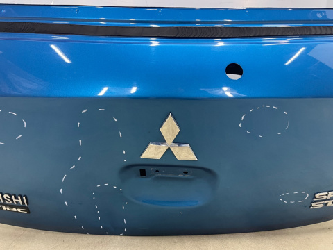 Klapa bagażnika Mitsubishi Space Star 12r.- tylna 