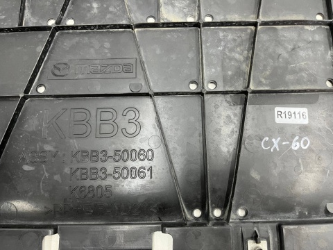 Osłona podwozia Mazda CX-60 CX60 22r.- osłona dolna płyta silnika pod zderzak ORYGINALNA kbb3-50060