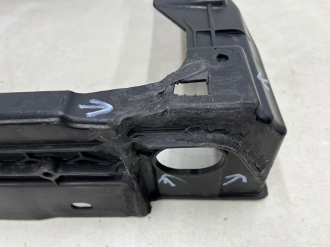 Pas przedni VW Passat B8 3G0 14-23r. wzmocnienie czołowe ramka chłodnic oryginalna 3g0805588