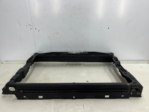 Pas przedni VW Passat B8 3G0 14-23r. wzmocnienie czołowe ramka chłodnic oryginalna 3g0805588