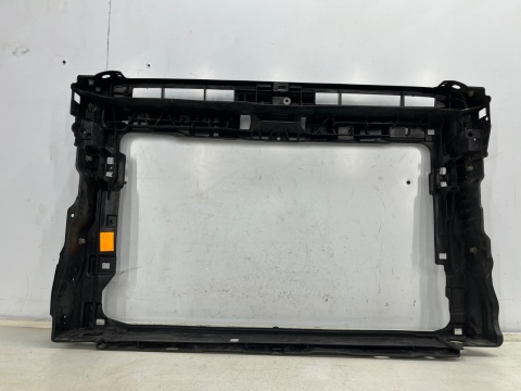 Pas przedni VW Passat B8 3G0 14-23r. wzmocnienie czołowe ramka chłodnic oryginalna 3g0805588