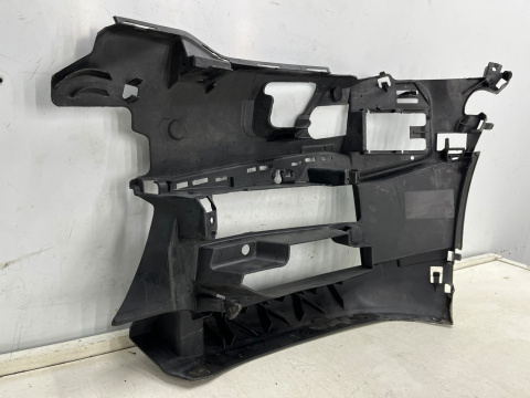 Ślizg BMW 5 G30 G31 M-PAKIET 17-20r. przedlift prawe przednie mocowanie zderzaka halogenu wspornik 8064968