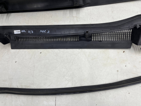 Podszybie Opel Meriva A 03-10r. górne i dolne uszczelka podszybia komplet Europa 93265098 93301867