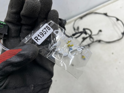 Wiązka Porsche Cayenne III 9y 17r.- przednia instalacja zderzaka kable czujników 4x PDC i ochrony pieszych przód