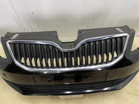 Zderzak przedni Skoda Octavia 3 III 12-16r. Przedlift przód 4XPDC 5E0807221