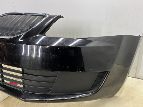 Zderzak przedni Skoda Octavia 3 III 12-16r. Przedlift przód 4XPDC 5E0807221