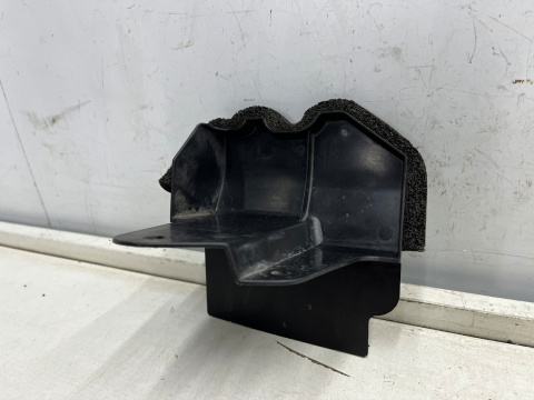 Osłona chłodnicy Toyota Auris 2 II LIFT 15-18r. PRAWA boczna kierownica wlot powietrza pasa przedniego 53295-02020