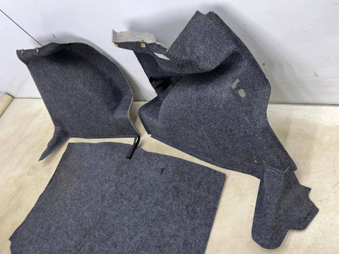 Tapicerka Skoda Fabia I 6y HB 99-08r. wykładzina boczki bagażnika wkład mata dywan podłoga KOMPLET