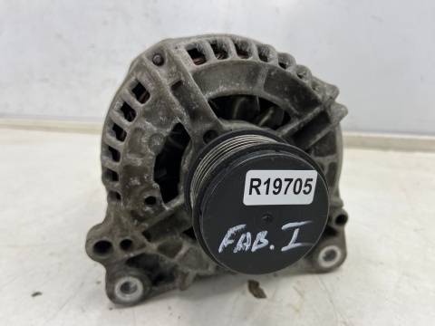 Alternator VW Golf Caddy Polo Passat Audi A3 8L A2 Leon Arosa Cordoba IBIZA Fabia Octavia 045903023a 0124515022