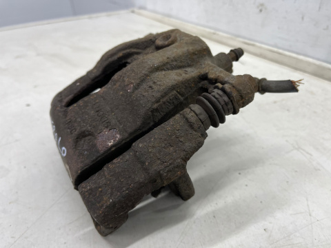 Zacisk hamulcowy Opel Meriva A 03-10r. lewy przedni jarzmo lewy przód